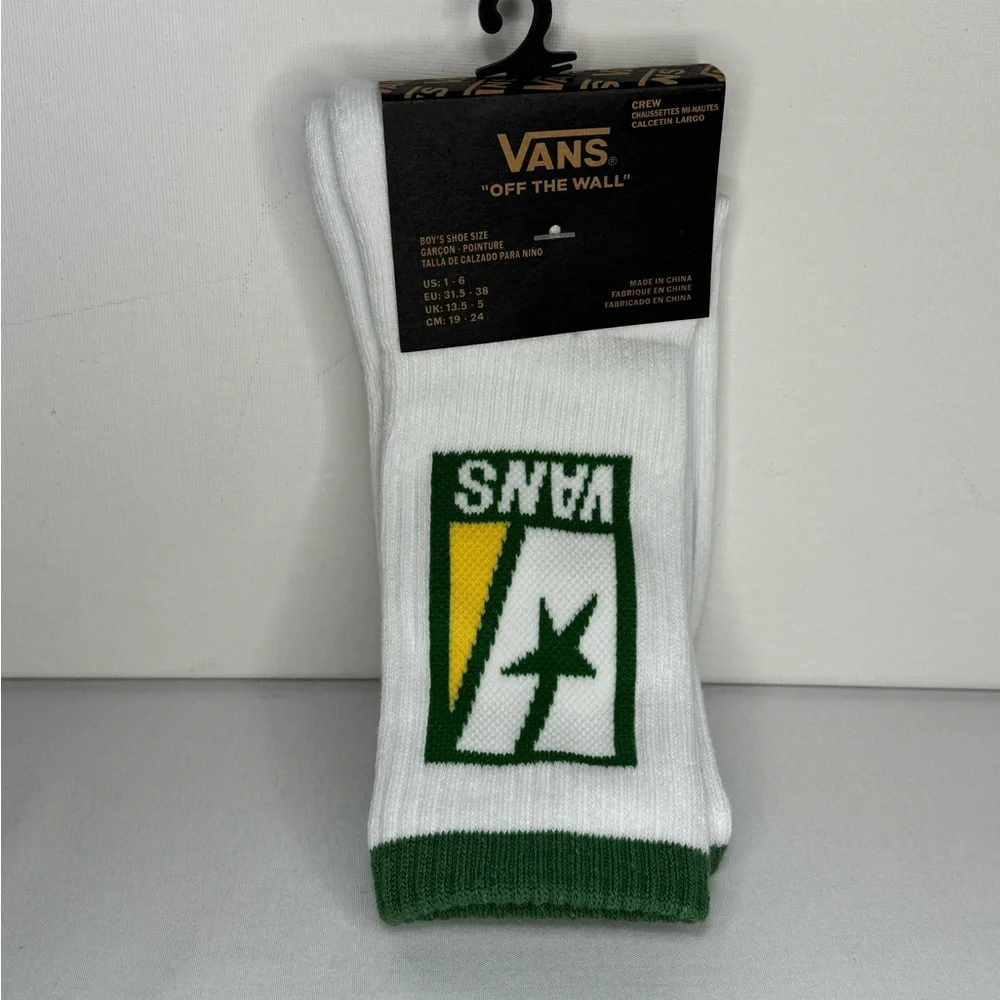 Vans Boy’s White and Green Crew Socks shoe size 1-6